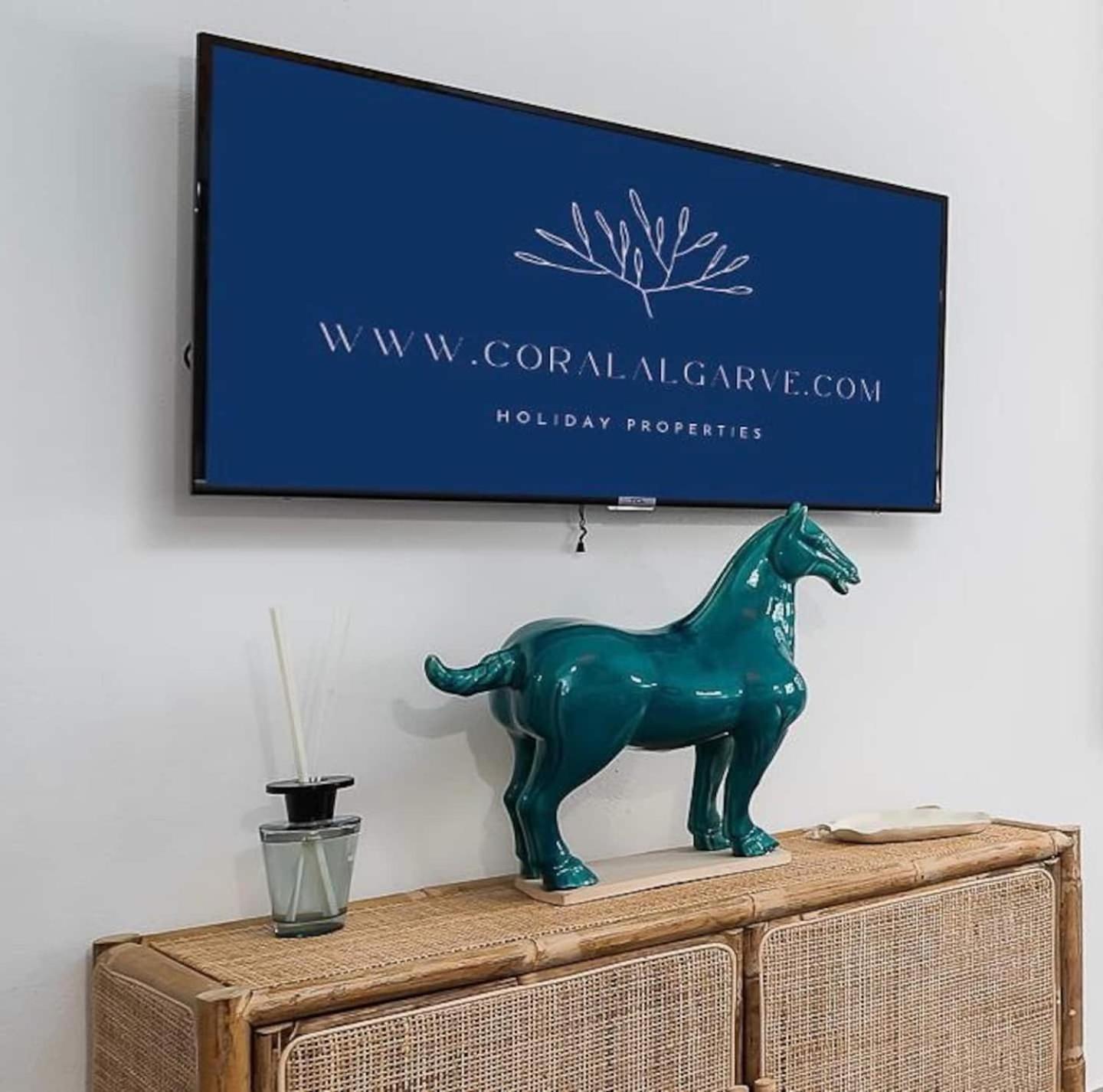 Spacious Beach 2 Bedroom Apt Sleep6 By Promenade Armacao de Pera Bagian luar foto